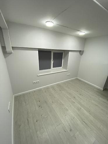 офисы в аренду: Аренда офисов, 30 м², В жилом комплексе, С отдельным сан узлом — 8