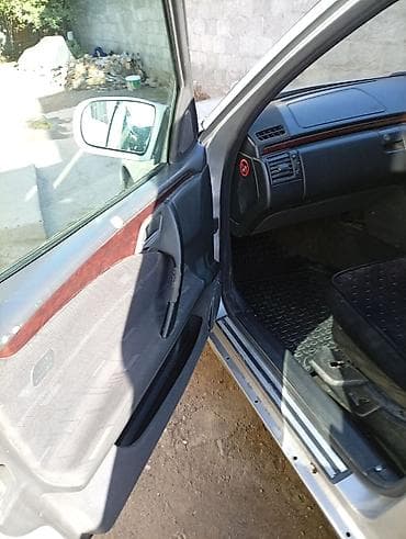 kia singer: Mercedes-Benz E-Class: 2001 г., 2 л, Автомат, Бензин, Седан — 4