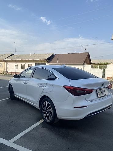 wuling mini ev: Changan Eado: 2019 г., 0.1 л, Робот, Электромобиль, Седан — 3