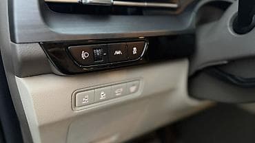 кич карнавал: Kia Carnival: 2021 г., 2.2 л, Автомат, Дизель, Минивэн — 9