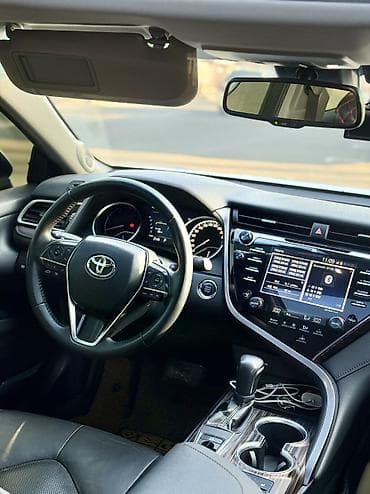 prius 30: Toyota Camry: 2017 г., 2.5 л, Автомат, Бензин, Седан — 6