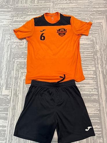 Футбольная форма Joma «FS Maestro» — комплект из футболки и шорт. -