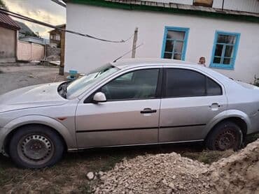продаю форестер: Ford Mondeo: 2003 г., 1.8 л, Механика, Бензин, Седан — 4