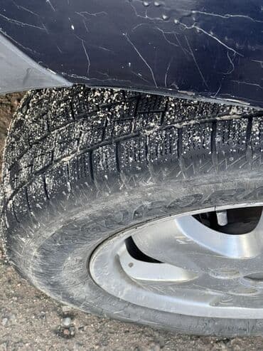 Ford Focus: 2002 г., 1.6 л, Механика, Бензин, Хэтчбэк