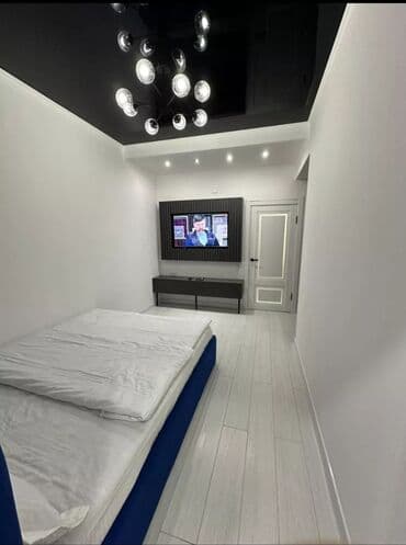 капсульный отель бишкек: Стильная студия с современным интерьером - Планировка: спальня-зона с — 1