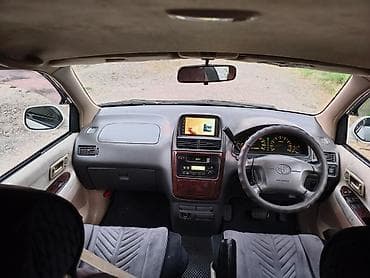 матор спринтера: Toyota Ipsum: 2001 г., 2 л, Автомат, Бензин, Минивэн — 9