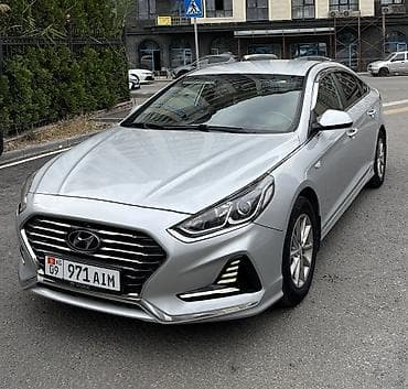 Hyundai Sonata: 2018 г., 2 л, Автомат, Газ, Седан