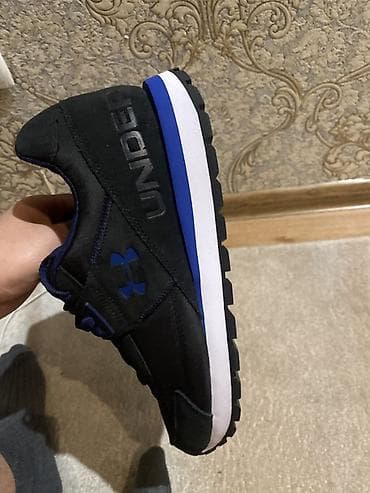 Красота и здоровье: Кроссовки Under Armour (модель в ретро‑стиле) - Цвет: черный с синими — 2