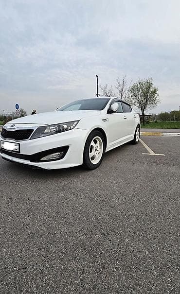 продажа авто в ивановке: Kia K5: 2011 г., Газ — 5