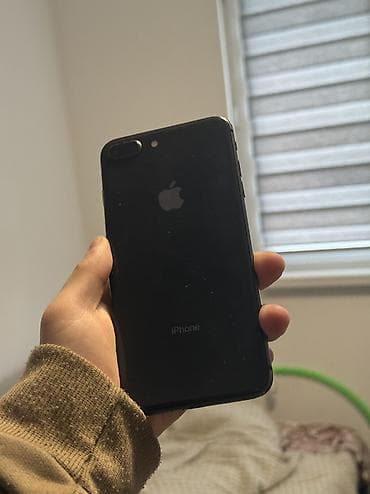 телеви: IPhone 8 Plus, Новый, 256 ГБ, Jet Black, Защитное стекло, Кабель, 100 % — 1