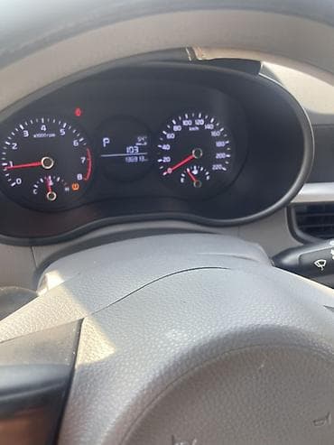 торг: Kia Morning: 2017 г., 1 л, Автомат, Бензин, Хэтчбэк — 10