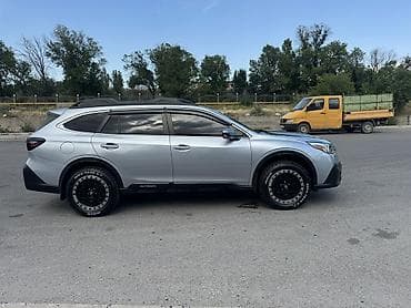 ничего: Subaru Outback: 2021 г., 2.5 л, Бензин, Универсал — 3