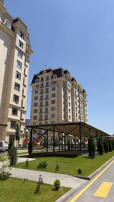 3 комнаты, 137 м², Асанбай мкр Элитка, 4 этаж, ПСО (под самоотделку) at lalafo.kg 3 комнаты, 137 м², Асанбай мкр Элитка, 4 этаж, ПСО (под самоотделку)