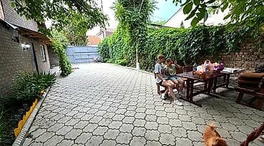 Продажа домов: ЮНУСАЛИЕВА/АХУНБАЕВА! 4-х комнатный дом! ПРОСТОРНЫЙ ДВОР покрыт — 7