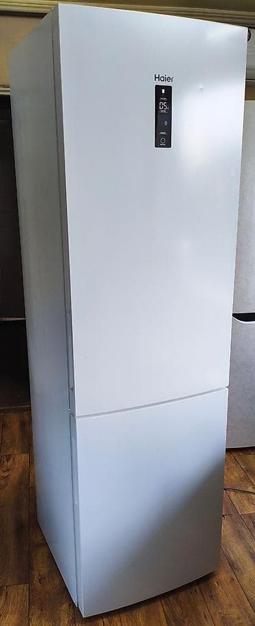маленький холодильник с морозилкой бу: Холодильник Haier, Б/у, Двухкамерный, No frost, 60 * 200 * 65 — 1