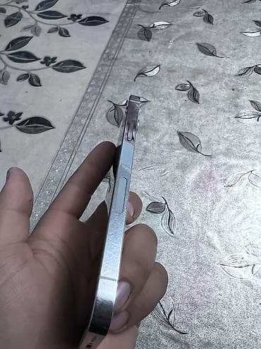 13 айфон белый: IPhone 12 Pro, Б/у, 256 ГБ, Белый, Защитное стекло, Чехол, Кабель, 100 % — 5