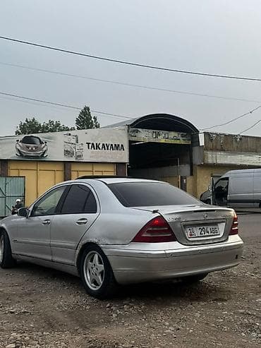 kia bongo3: Mercedes-Benz C-Class: 2000 г., Автомат, Бензин, Седан — 7