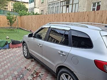 byd 6470sbev: Hyundai Santa Fe: 2010 г., Кроссовер — 8