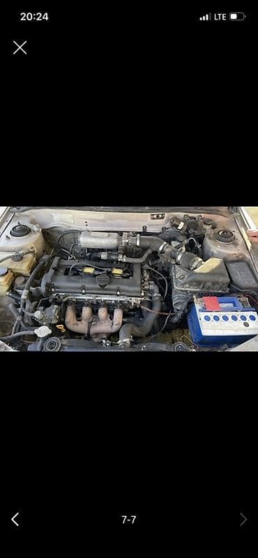 Hyundai Avante: 1995 г., Седан — 7