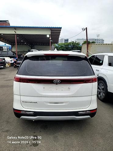 mini v: Kia Carnival: 2020 г., 2.2 л, Дизель, Минивэн — 4