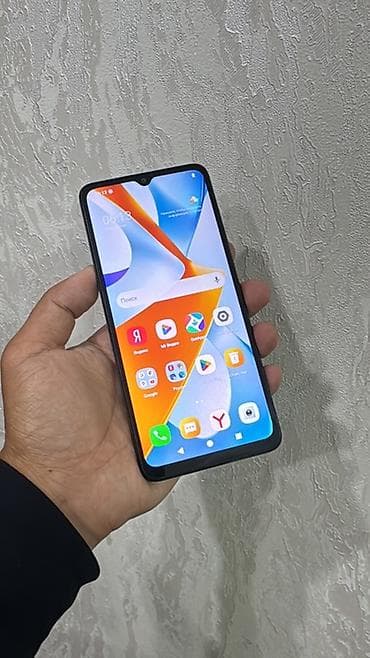 продаю бу морозильник: Poco C61, Б/у, 64 ГБ, цвет - Черный, 2 SIM — 2