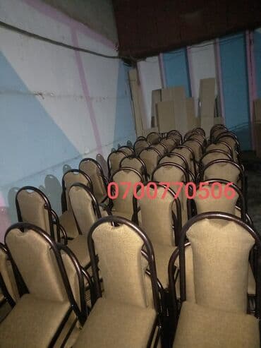 стол и стулья в аренду: Мебель на заказ, Стулья — 24