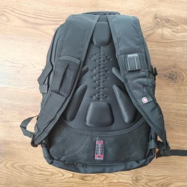 купить школьный рюкзак в бишкеке: Рюкзак городской с выходом для наушников SwissGear Материал: 100% — 2