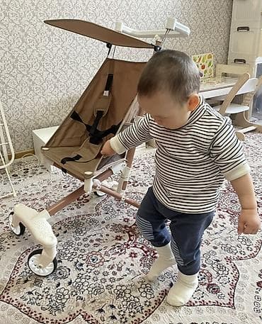 удобный и легкий: Прогулочная коляска ультралёгкая 2,8 кг и компактная - — 6