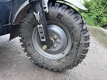 бутка на калесах: Легкий грузовик — 8