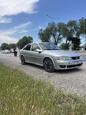 smart open: Opel Vectra: 2002 г., 2.2 л, Механика, Дизель, Хэтчбэк — 3
