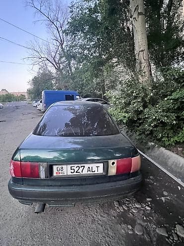 Audi: Audi 80: 1992 г., 2 л, Механика, Газ — 3