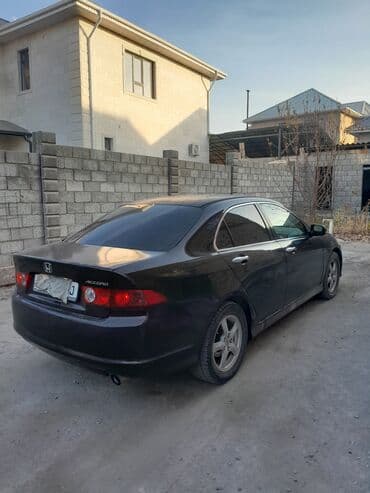 дом на обмен: Honda Accord: 2006 г., 2 л, Автомат, Бензиновая, Седан — 6