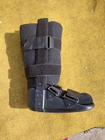 Продаю артез. размер с 38 по 41. носила девушка. цена 5000 сом -