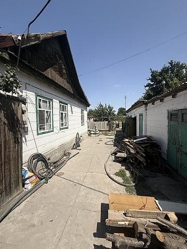 кашары сарай: Продаётся дом с огороженным участком. 8 соток в доме 4 комнаты — 1