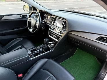 Транспорт: Hyundai Sonata: 2021 г., 2 л, Автомат, Газ — 4