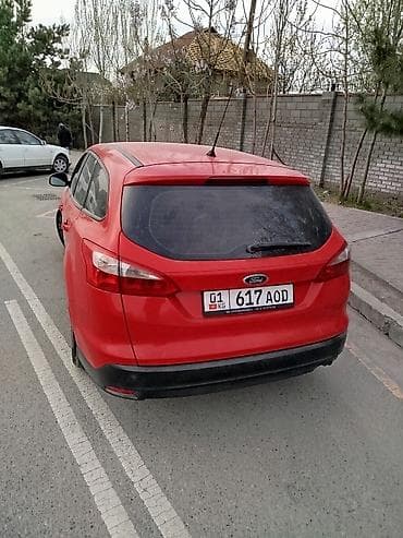 Транспорт: Ford Focus: 2012 г., 1.6 л, Робот, Бензин, Универсал — 2