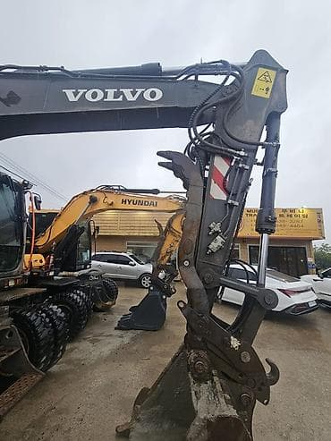 машинка для овса: Экскаватор, Volvo, 2019 г., Колесный — 6