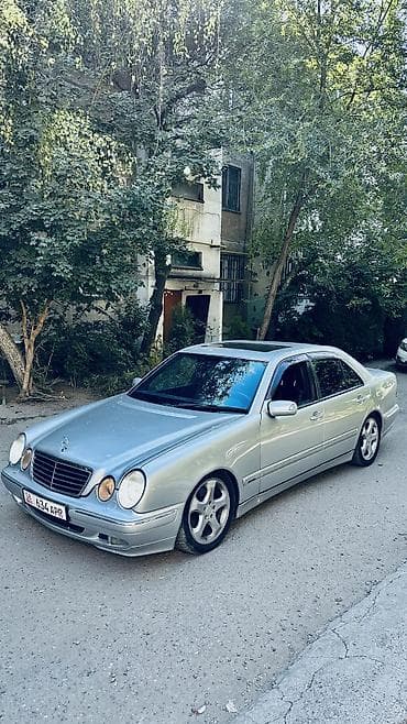 Mercedes-Benz E-Class: 2001 г., 4.3 л, Автомат, Бензин, Седан