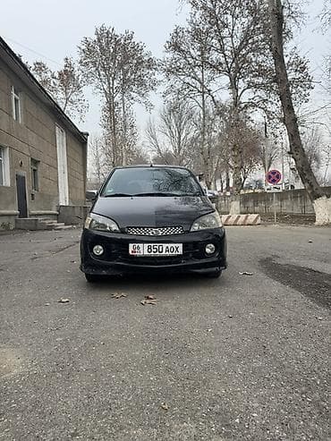 Продажа авто: Daihatsu YRV: 2001 г., 1.3 л, Механика, Бензин, Минивэн — 6