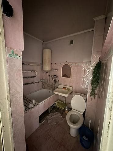 Комнаты: 3 комнаты, 60 м², 104 серия, 3 этаж, Старый ремонт — 2