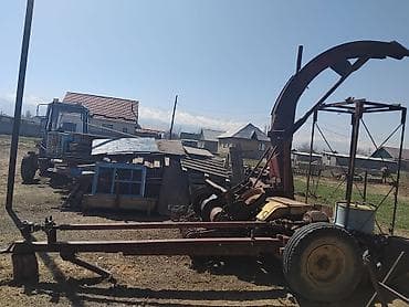 угольник для трактора: Кормоуборочный прицепной измельчитель-сенажер — 2