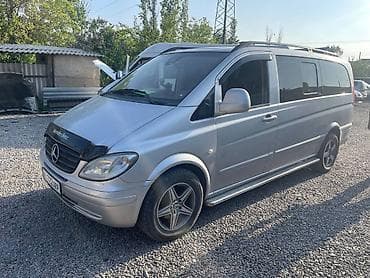 fit 2004: Mercedes-Benz Vito/Viano серебристый, пассажирский микроавтобус — 2