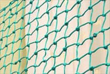 строительство мини футбольного поля цена: Заградительные сетки для мини футбольного поля, спорт залов и др — 2