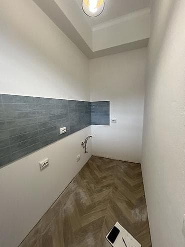 продаю квартира аламедин 1: Продаю полуподвальное коммерческое помещение 35 м2, со свежим — 2