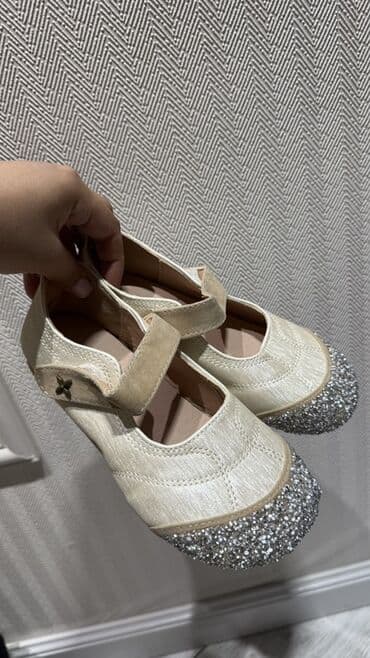 обувь больших размеров бишкек: Детская обувь в отличном состоянии 1) Черные утепленные ботинки: - — 4