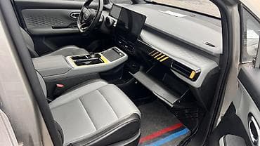 GAC: Электромобиль GAC AION 2022год запас хода 510км цена 10800$, два — 3