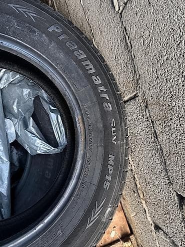 760: Шины 235 / 65 / R 17, Лето, Комплект, Внедорожные (АТ/МТ), Maxxis — 1