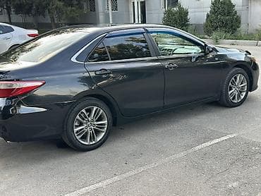 Toyota Camry: 2015 г., 2.5 л, Автомат, Бензин, Седан — 4