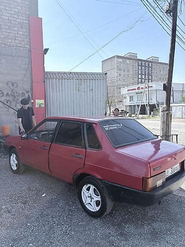 вас 2109: ВАЗ (ЛАДА) 2109: 1993 г., Хэтчбэк — 4