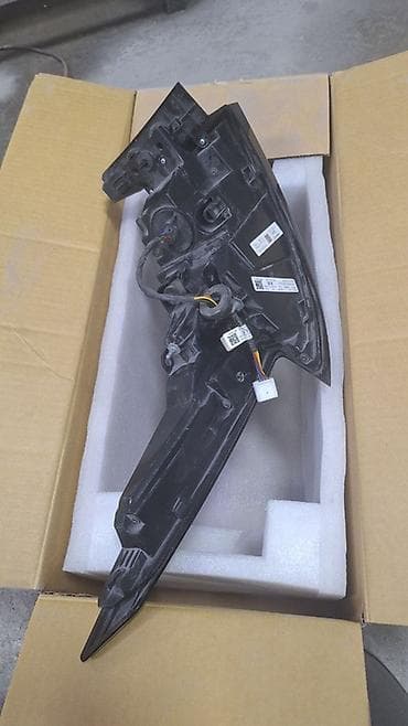 Автохимия: Задняя светодиодная фара (левый фонарь) для автомобиля - Тип — 5